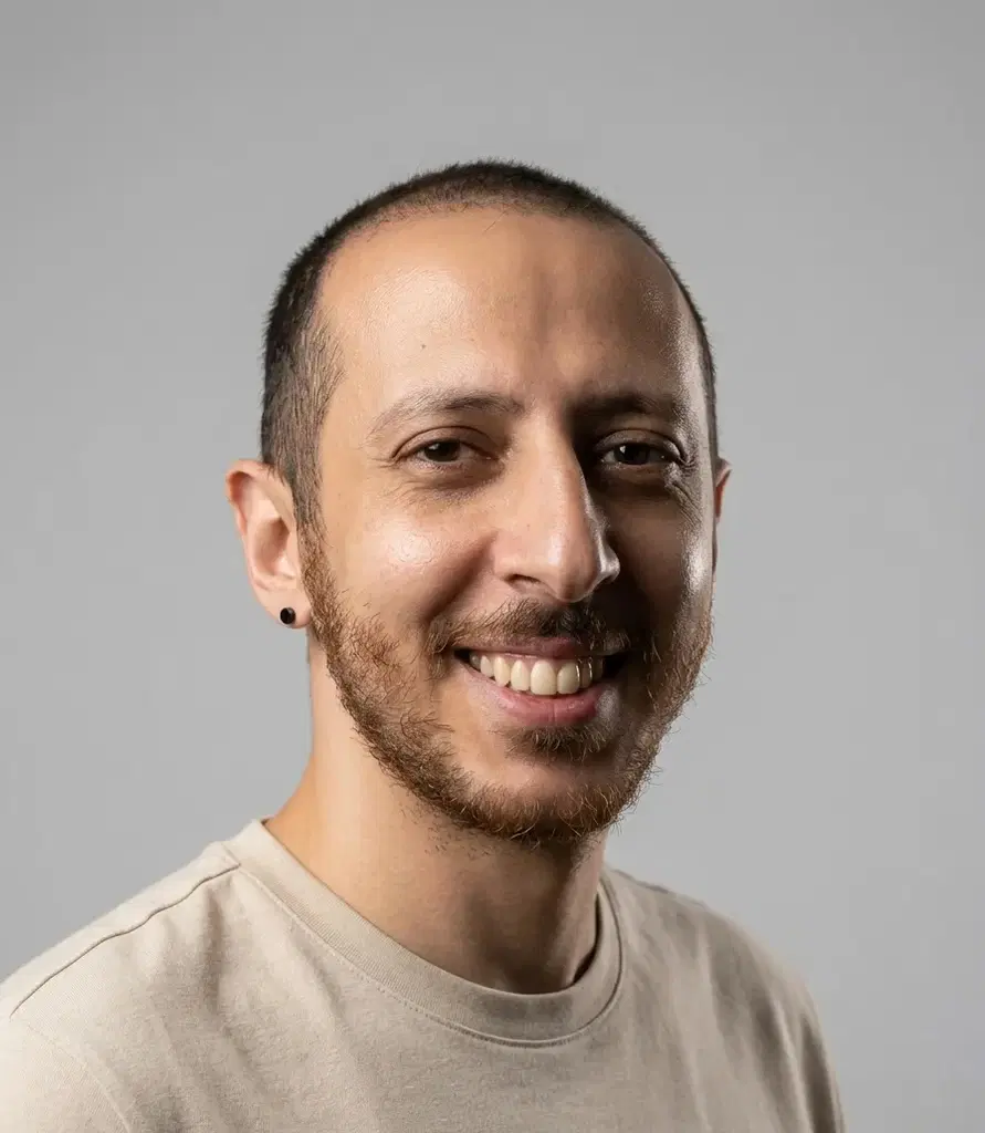 Amin, CREATIVE LEAD at MONOLITLABS
