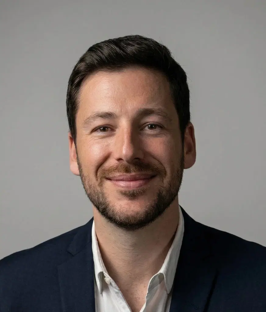Max, HEAD OF GROWTH at MONOLITLABS